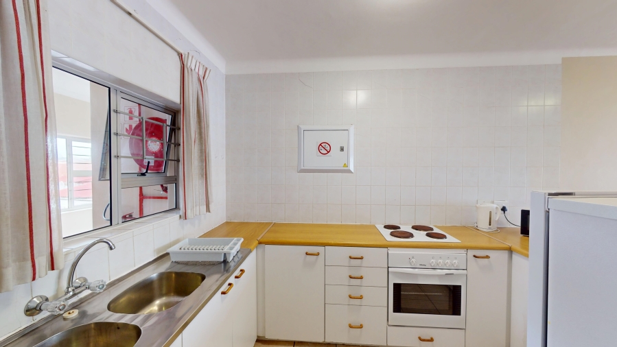 To Let 2 Bedroom Property for Rent in Strand North Western Cape